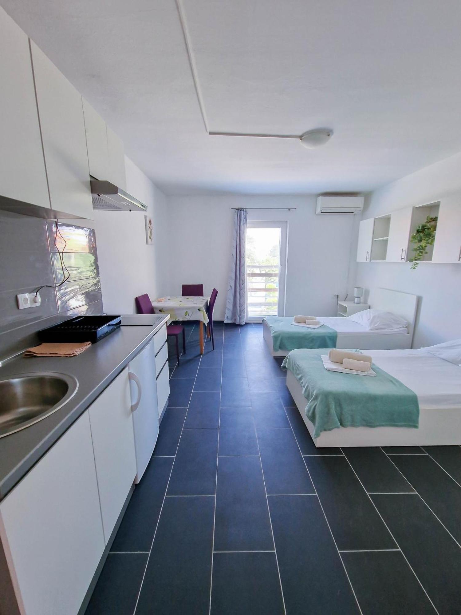 Apartamento Flip - Flop Novalja Exterior foto